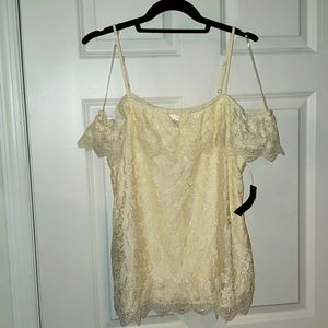 Off shoulder Lace blouse